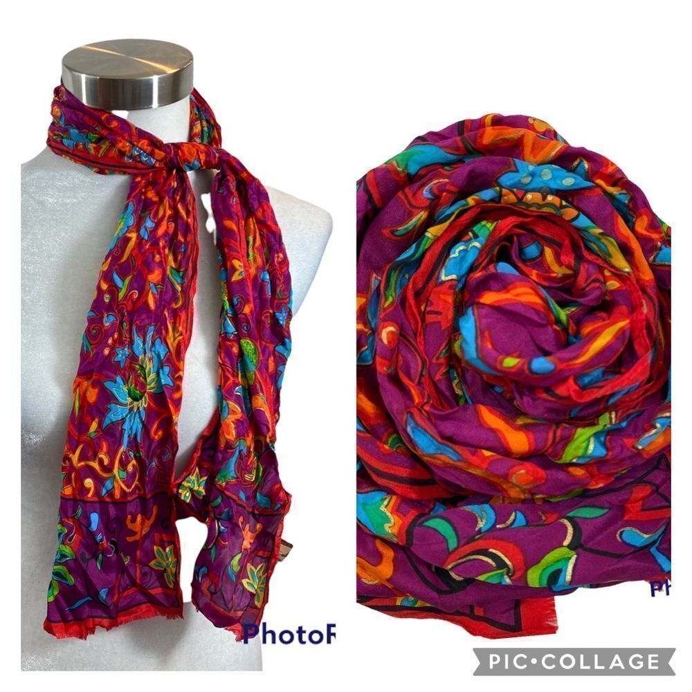 Brand New With Tags Vintage Oscar de la Renta Vibrant Silk Scarf 11”x53”